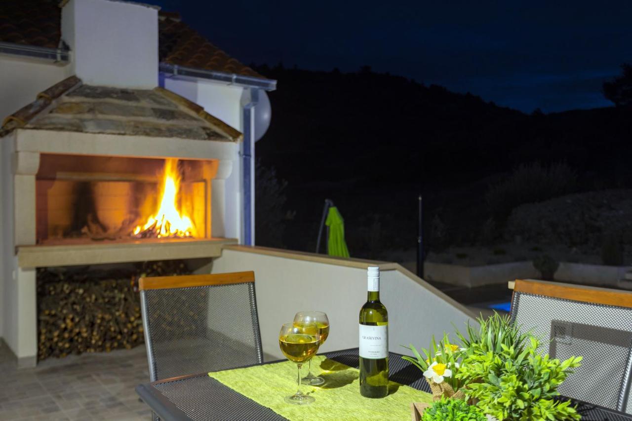 Holiday Home Ela Dračevica Zewnętrze zdjęcie